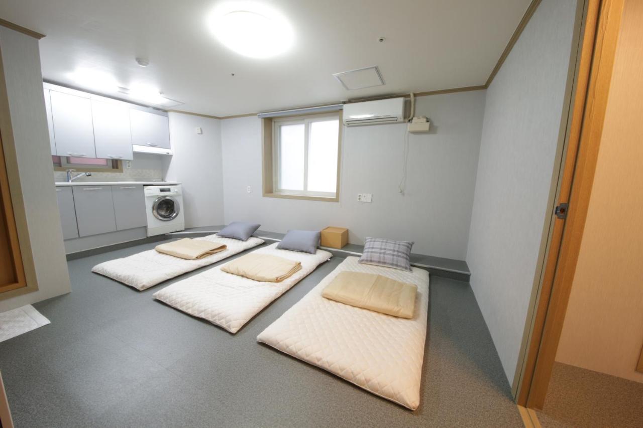 Hostel Familie Busan Station Dış mekan fotoğraf