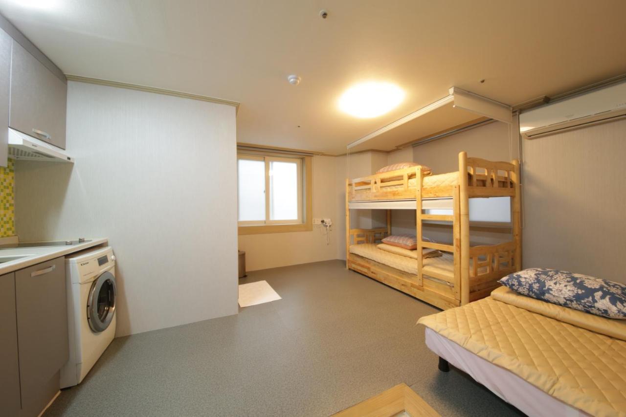 Hostel Familie Busan Station Dış mekan fotoğraf