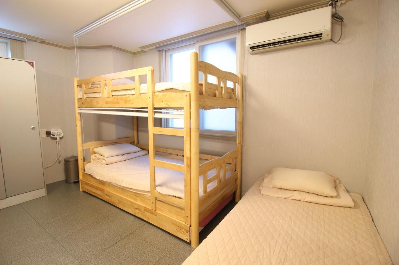 Hostel Familie Busan Station Dış mekan fotoğraf